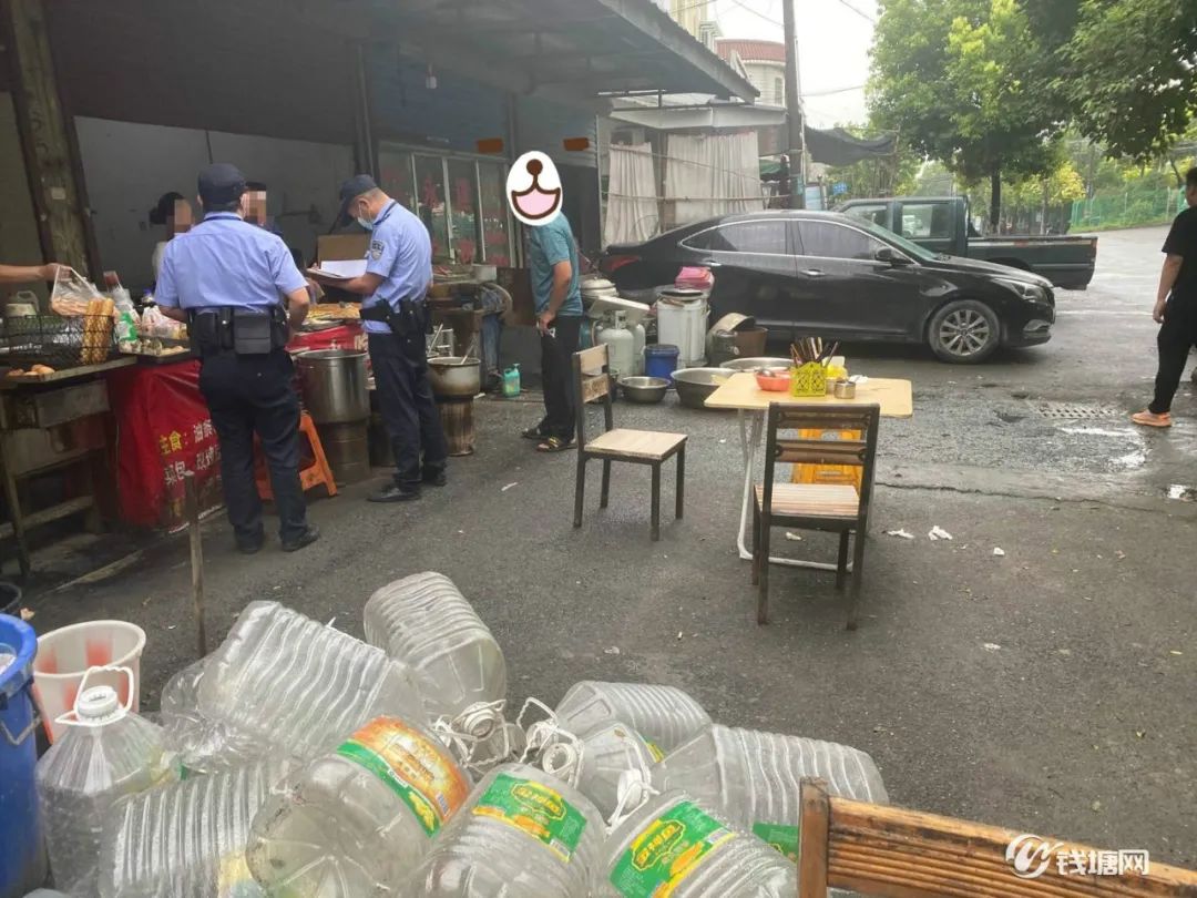 店主扬言要砸车!不在我的小吃店消费,就不许